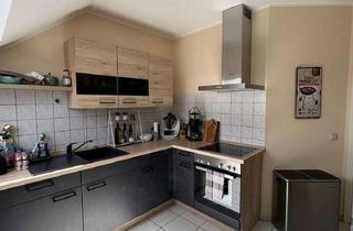 Wohnung mieten in 56727 Mayen, Wohnen mit Charakter: Zwei-Zimmer-Dachgeschosswohnung in Mayen