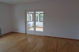 Wohnung mieten in In Der Lei, 65527 Niedernhausen, Helle 3,5 Zimmer Wohnung mit grossem Balkon im Grünen