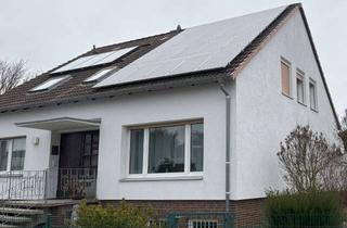 Einfamilienhaus kaufen in Gerhart-Hauptmann-Str 18, 31137 Hildesheim, Geräumiges Einfamilienhaus mit Pool für große Familie oder Arbeiten und Wohnen unter einem Dach