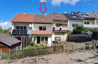 Haus kaufen in 73230 Kirchheim, HIER GIBT ES EINIGES ZU TUN ! Reihenmittelhaus renovierungsbedürftig