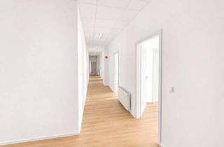 Büro zu mieten in Dresdner Str. 72, 01705 Freital, Saniertes Büro/Praxis am Bhf Freital-Potschappel mit 6 Räumen!!