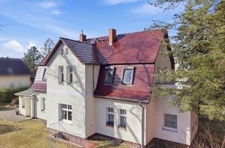 Einfamilienhaus kaufen in 14532 Stahnsdorf, Charaktervolles Zweifamilienhaus mit zusätzlichem Baugrund