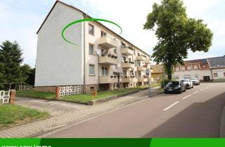 Wohnung kaufen in 06388 Gröbzig, Ohne Käuferprovision! Garage inklusive! 3-Zimmer-Wohnung mit Potenzial in Gröbzig