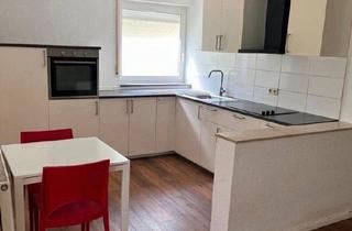 Wohnung kaufen in 73061 Ebersbach, Ebersbach an der Fils - Gepflegte und modernisierte 1-Zimmer-Eigentumswohnung