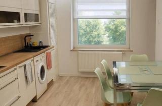 Wohnung kaufen in 40468 Düsseldorf, Düsseldorf - Helle 3-Zimmer-Wohnung mit Loggia in Düsseldorf-Unterrath