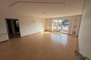 Wohnung kaufen in 38179 Schwülper, Schwülper - Großzügige 5-Zimmer-Eigentumswohnung mit Dachstudio, Balkon...