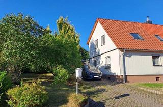 Doppelhaushälfte kaufen in 99880 Waltershausen, Waltershausen - Doppelhaushälfte mit großem Garten in ruhiger Waldrandlage