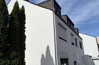 Wohnung kaufen in 52146 Würselen, 5,5% Rendite für Kapitalanleger: Helle 2 Zimmer Wohnung mit Einbauküche in Würselen *Provisionsfrei*