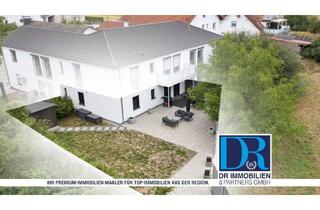 Wohnung kaufen in 85107 Baar-Ebenhausen, Neuwertige 3-Zi-Wohnung mit großzügigem Garten und Blick auf die Felder
