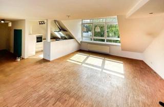 Wohnung kaufen in 45355 Borbeck-Mitte, Großzügige Dachgeschosswohnung mit Dachterrasse und Kamin