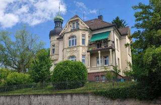 Wohnung mieten in Hauptstraße 71, 75181 Eutingen, Traumhafte 4- Zimmer- Altbauwohnung mit Balkon u. Garage