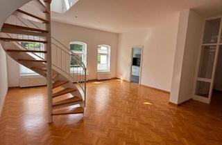 Wohnung mieten in Bahnhofstr. 10, 46395 Bocholt, Charmante und besondere Maisonette - Altbauwohnung in zentraler Lage zu vermieten