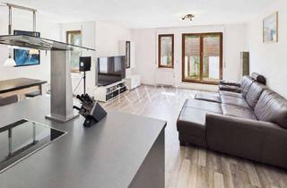 Wohnung mieten in 72108 Rottenburg, Große 2-Zimmer-Wohnung in zentraler Lage von Rottenburg