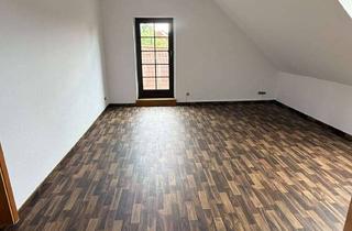 Wohnung mieten in Kreuzen 1a, 99734 Nordhausen, Helle 2-Zimmer-Dachgeschosswohnung mit Balkon in der Nordhäuser Altstadt