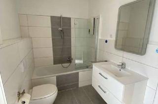 Wohnung mieten in Hohenborner Straße 26, 31812 Bad Pyrmont, Renovierte 3-Zi.-Whg. 80qm Bad Byrmont Holzhausen, zentral