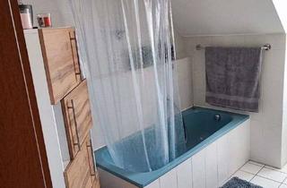 Wohnung mieten in Kemeterstrasse 34, 82140 Olching, 2-Zimmer-Dachgeschosswohnung in Olching/Neu-Esting