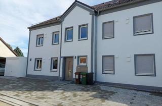 Wohnung mieten in Berghauserstraße, 85098 Großmehring, 3-Zimmer-Wohnung in Großmehring - Katharinenberg mit Garage und Abstellhäuschen