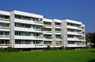 Wohnung mieten in Konrad-Adenauer-Str. 30, 82256 Fürstenfeldbruck, 2 Zimmer im 2. OG!