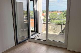 Penthouse mieten in Friedhofstraße 52, 63065 Offenbach, Penthouse 2-Zimmer-Wohnung mit Küchenzeile und Tiefgarage zentral in Offenbach