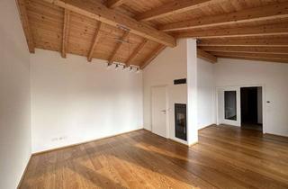 Wohnung mieten in 83071 Stephanskirchen, 2,5 Zi EG-Wohnung mit Terrasse, EBK und atemberaubendem Blick in exklusiver Wohngegend
