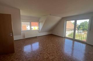 Wohnung mieten in Segringen 48, 91550 Dinkelsbühl, Wohnen mit Blick ins Grüne: Drei-Zimmer-Wohnung in Dinkelsbühl