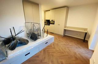 Wohnung mieten in Moissistraße 31, 12489 Adlershof, Möbliert mit Balkon, EBK und Abstellkammer! Direkt in Adlershof!