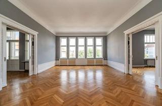 Wohnung mieten in Sophie-Charlotte-Platz, 14057 Charlottenburg, Familienfreundliche Altbauresidenz am Sophie-Charlotte-Platz