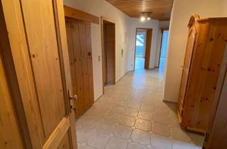 Wohnung mieten in Birkenstraße 35, 93152 Nittendorf, Zuhause mit 3 Zimmern und Balkon in Nittendorf
