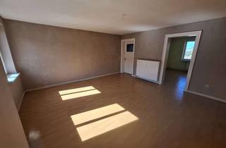 Wohnung mieten in Wilhelm-Pieck-Straße 15, 17154 Neukalen, 4-Raumwohnung mit 91 qm in Neukalen