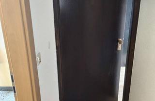 Wohnung mieten in Schubertstr. 16, 40699 Erkrath, neu renovierte 2-Zimmer-Dachgeschoss-Wohnung in Alt-Erkrath