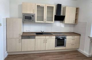 Wohnung mieten in Moltkestraße 24, 42699 Ohligs-Aufderhöhe, Preiswerte, geräumige und vollständig renovierte 1-Zimmer-Wohnung mit Einbauküche in Solingen