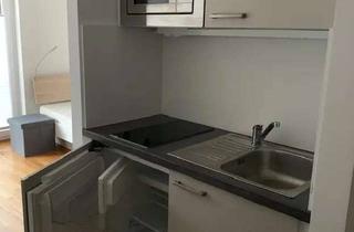 Wohnung mieten in Chiemgaustraße 36, 81549 Obergiesing, Moderne 1-Zimmer-Wohnung in ruhiger Innenhoflage (Nur Studenten/Auszubildende)