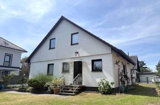 Einfamilienhaus kaufen in Eilenburger Weg 29, 12355 Rudow, Ein Traum wird wahr! - Einfamilienhaus mit Sommergarten und Carport!