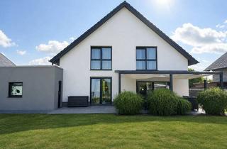 Einfamilienhaus kaufen in 38518 Gifhorn, Traumhaftes Einfamilienhaus in Feldrandlage – stilvolles Wohnen mit Sauna, Pool & edler Ausstattung