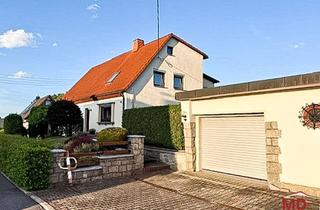 Doppelhaushälfte kaufen in 09376 Oelsnitz, Schöne Doppelhaushälfte in ruhiger Wohnsiedlung in Oelsnitz