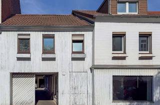 Mehrfamilienhaus kaufen in 53115 Endenich, Wohnen, Vermieten, Entwickeln: Mehrfamilienhaus, Zweifamilienhaus mit Scheune