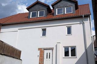 Mehrfamilienhaus kaufen in 35460 Staufenberg, Mehrfamilienhaus im erweiterten Rohbau