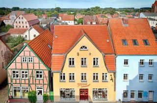 Haus kaufen in 18356 Barth, Hochwertiges Architektenhaus im Stadtzentrum - vermietete Gewerbeeinheit inklusive -