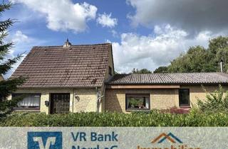 Haus kaufen in 24850 Schuby, Großzügiges Zweifamilienhaus mit weitläufigem Grundstück und Waldanteilen in Schuby