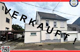 Haus kaufen in 55546 Hackenheim, Kompakte Maße, maximale Raumnutzung: Wohnhaus mit Carport und großer Dachterrasse