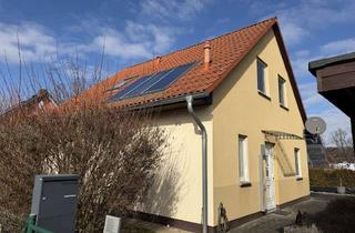 Einfamilienhaus kaufen in 01847 Lohmen, Einfamilienhaus aus dem Jahr 2004 mit Garten, Pool & Doppelgarage in Lohmen