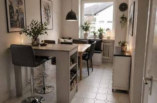 Haus kaufen in 86453 Dasing, Modernisiertes Dreifamilienhaus, PV Anlage, DG Wohnung frei, zentrale Lage mit top Anbindung
