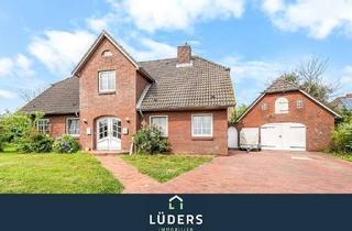 Einfamilienhaus kaufen in 25920 Risum-Lindholm, Einfamilienhaus mit zwei vermieteten Wohneinheiten