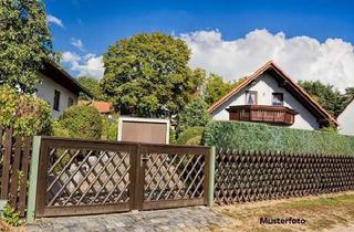 Einfamilienhaus kaufen in Laarmannstraße, 44879 Linden, Freistehendes Einfamilienhaus mit 2 Appartements