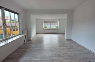 Haus mieten in 30938 Burgwedel, EG-Wohnung mit Garten, Garage, Pool, Sauna & Kamin
