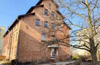 Anlageobjekt in 15232 Frankfurt, Repräsentative Investmentimmobilie mit 5 Gewerbeeinheiten und außergewöhnlichem Entwicklungspotentia