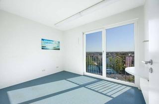 Gewerbeimmobilie kaufen in 71691 Freiberg, Büro / Praxis am Marktplatz