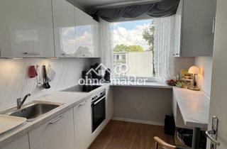 Wohnung kaufen in 22844 Norderstedt, Provisionsfrei - Helle Endetagenwohnung mit Balkon, fußläufig zur AKN-Station.