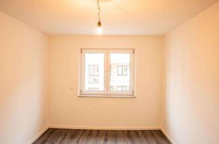 Wohnung kaufen in 63071 Offenbach, Bezugsfreie 3-Zimmer-Eigentumswohnung mit Balkon und Gartennutzung im KfW-70-Haus