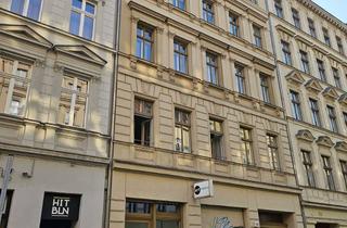 Wohnung kaufen in Ackerstraße 154, 10115 Mitte, 1A Lage, Wohnkomfort mit Charme, sonniger West-Balkon in Berlin-Mitte